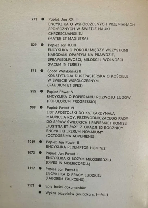 2306e8d86064914618219b666b3944f9