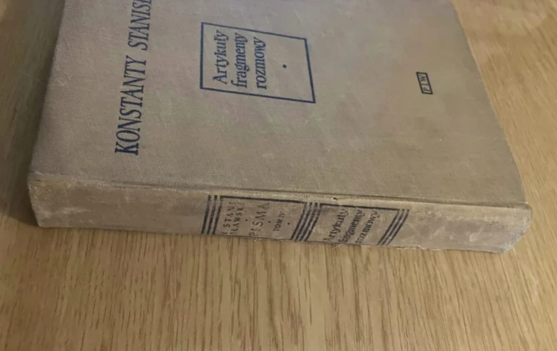 98b29e15818ef262230d9cffc82f9c93